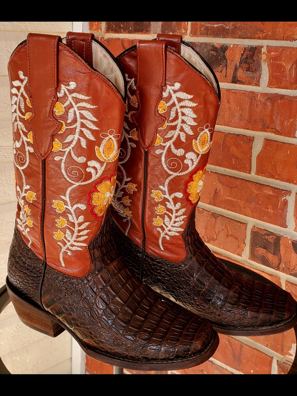 Women’s Brown Croc-Embossed Leather Heeled Boots with Embroidered Red/Rust Shaft